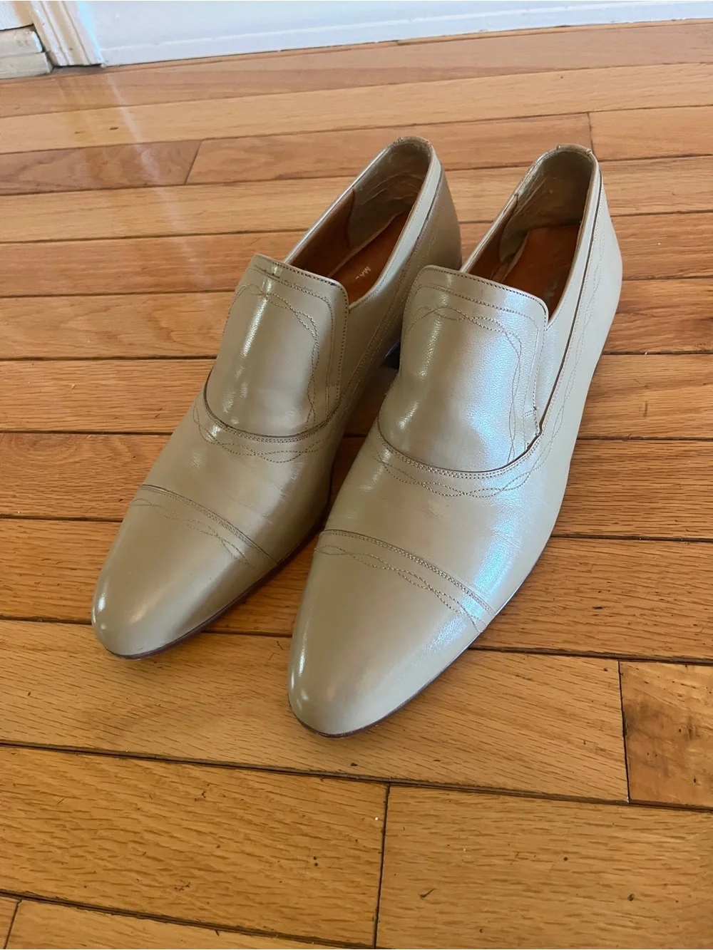 Men's Slip-On Leather Loafers in Light Beige